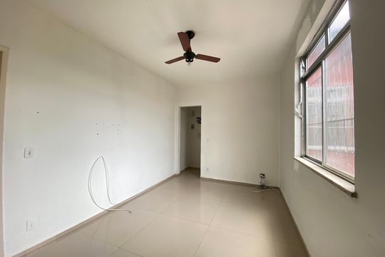 Apartamento para alugar com 1 quarto, 45m² em Piedade, Rio de Janeiro