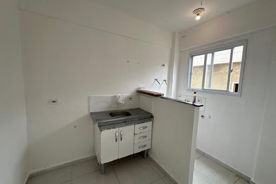 Cozinha de apartamento para alugar com 2 quartos, 64m² em Vila Nossa Senhora de Fatima, São Vicente