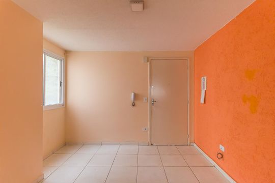 Sala de apartamento para alugar com 2 quartos, 42m² em Conjunto Residencial do Bosque, Mogi das Cruzes