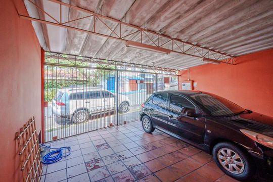 Garagem de casa à venda com 3 quartos, 189m² em Vila Lageado, São Paulo