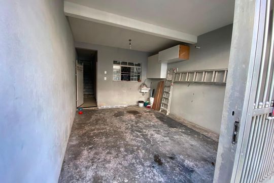 Casa para alugar com 2 quartos, 75m² em Vila Miranda, Itaquaquecetuba