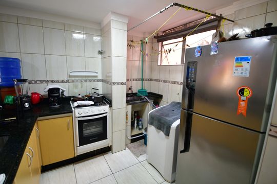 Cozinha de apartamento à venda com 1 quarto, 43m² em Botafogo, Campinas