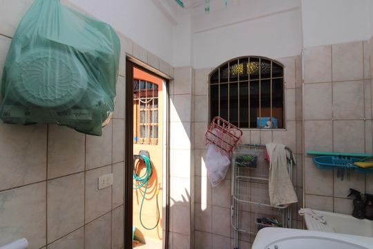 Área de Serviço de casa à venda com 2 quartos, 180m² em Vila Santana, São Paulo
