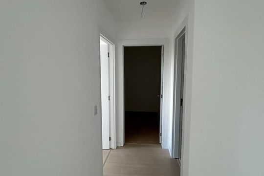 Corredor de apartamento para alugar com 2 quartos, 53m² em Medeiros, Jundiaí