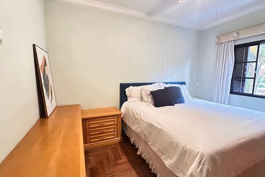 Casa à venda com 4 quartos, 317m² em Jardim Santo Amaro, São Paulo