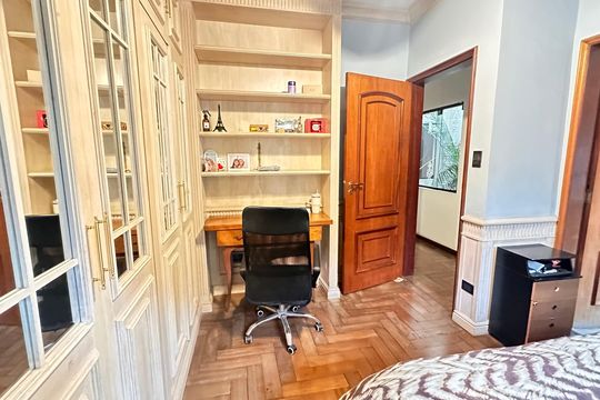 Casa à venda com 3 quartos, 317m² em Jardim Santo Amaro, São Paulo