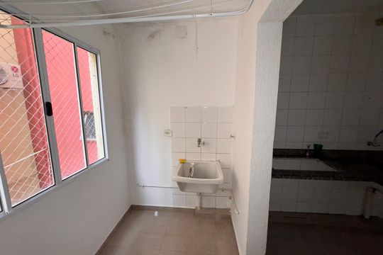 Área de Serviço de apartamento para alugar com 3 quartos, 72m² em Granja Viana Ii, Cotia