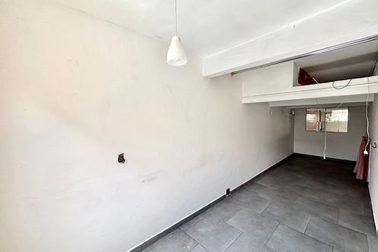 Quarto 1 de casa para alugar com 1 quarto, 80m² em Vila Nhocuné, São Paulo