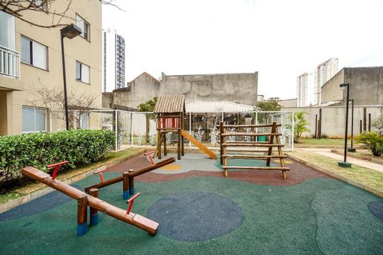Condomínio  de apartamento à venda com 2 quartos, 60m² em Parque São Jorge, São Paulo