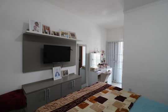 Suíte de casa à venda com 3 quartos, 104m² em Vila Santa Clara, São Paulo