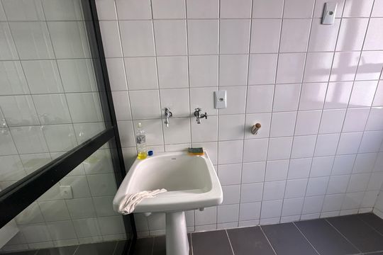 Área de Serviço de apartamento para alugar com 3 quartos, 84m² em Alphaville, Barueri