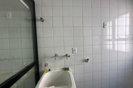 Área de Serviço de apartamento para alugar com 3 quartos, 84m² em Alphaville, Barueri