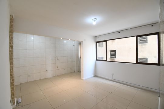 Kitnet/Studio à venda com 1 quarto, 47m² em Bacacheri, Curitiba