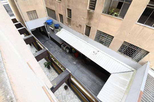 Vista do Quarto de kitnet/studio à venda com 1 quarto, 47m² em Bacacheri, Curitiba