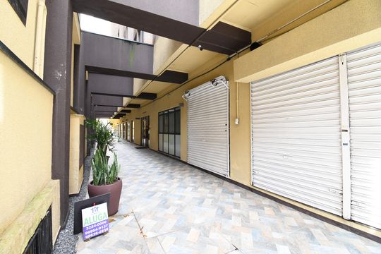 Área comum de kitnet/studio à venda com 1 quarto, 47m² em Bacacheri, Curitiba