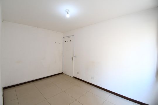 Quarto de kitnet/studio à venda com 1 quarto, 47m² em Bacacheri, Curitiba