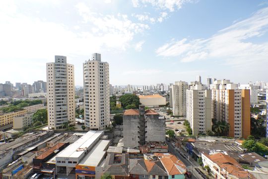 Vista de apartamento à venda com 2 quartos, 46m² em Cambuci, São Paulo