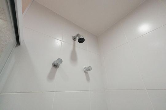 Banheiro de apartamento à venda com 2 quartos, 46m² em Cambuci, São Paulo