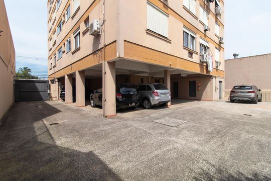 Garagem de apartamento à venda com 2 quartos, 79m² em Medianeira, Porto Alegre