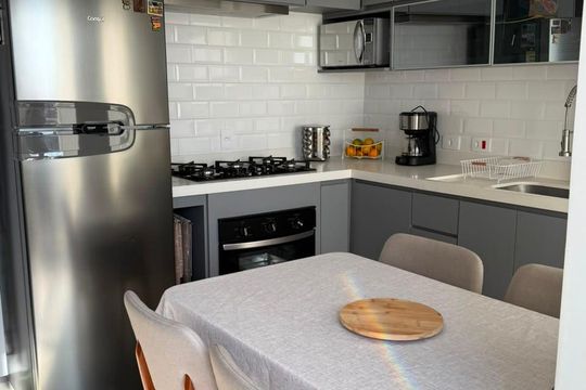 Cozinha de apartamento para alugar com 2 quartos, 43m² em Vila Yolanda, Osasco