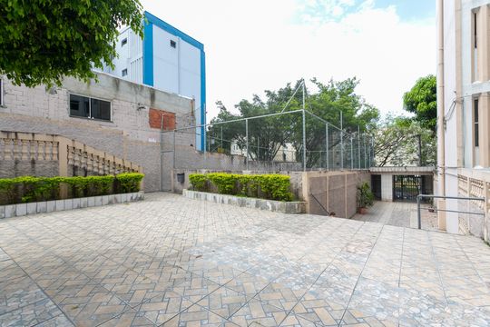 Área comum  de apartamento para alugar com 2 quartos, 50m² em Conjunto Residencial José Bonifácio, São Paulo