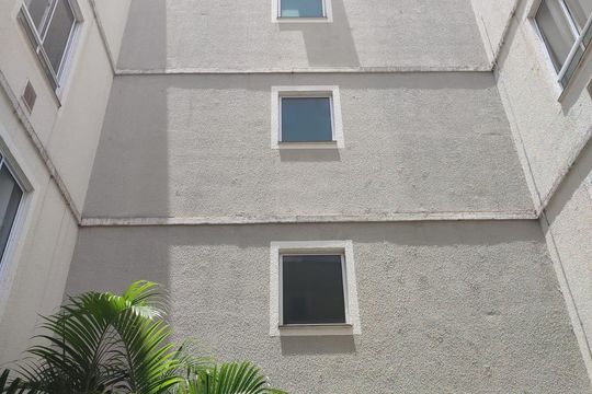 Fachada de apartamento para alugar com 2 quartos, 42m² em Jardim Nova Cidade, Guarulhos