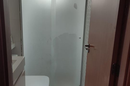 Banheiro  de apartamento para alugar com 2 quartos, 42m² em Jardim Nova Cidade, Guarulhos