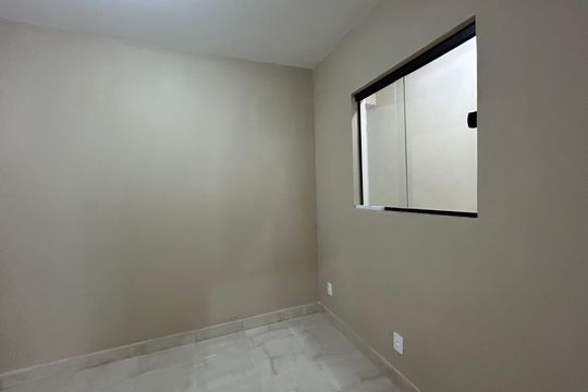 Quarto de casa para alugar com 1 quarto, 35m² em Madureira, Rio de Janeiro