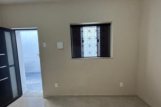 Sala de casa para alugar com 1 quarto, 35m² em Madureira, Rio de Janeiro