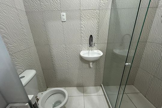 Banheiro de casa para alugar com 1 quarto, 35m² em Madureira, Rio de Janeiro