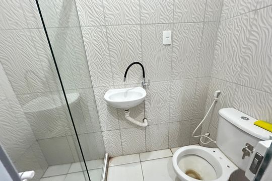 Banheiro de casa para alugar com 1 quarto, 35m² em Madureira, Rio de Janeiro