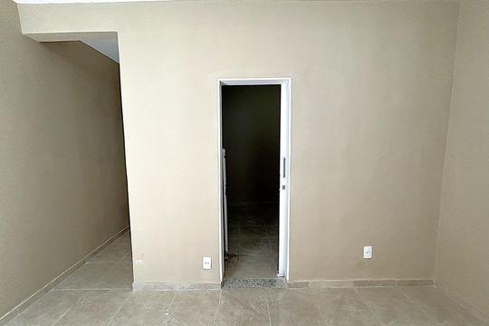 Sala de casa para alugar com 1 quarto, 35m² em Madureira, Rio de Janeiro