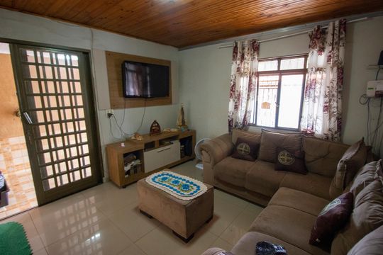 Casa à venda com 4 quartos, 112m² em Conjunto E, Brasília