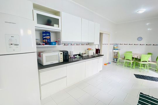 Cozinha de casa para alugar com 3 quartos, 500m² em Jardim Sao Luiz (caucaia do Alto), Cotia