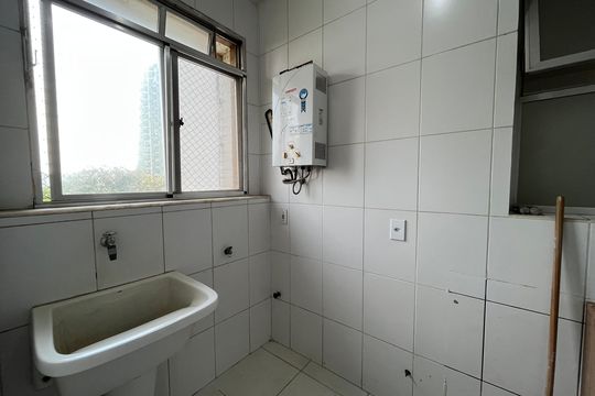 Área de Serviço de apartamento para alugar com 2 quartos, 102m² em Barra da Tijuca, Rio de Janeiro