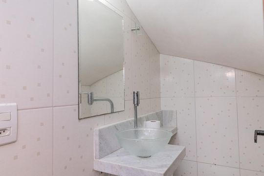 Casa de Condomínio à venda com 2 quartos, 88m² em Vila Paranagua, São Paulo