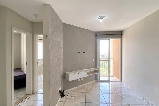 Apartamento para alugar com 2 quartos, 52m² em Padroeira, Osasco