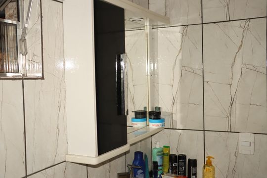 Casa à venda com 3 quartos, 89m² em Jardim Rodolfo Pirani, São Paulo