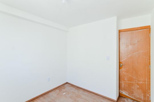 Quarto 2 de apartamento para alugar com 2 quartos, 54m² em Vila Nova Bonsucesso, Guarulhos