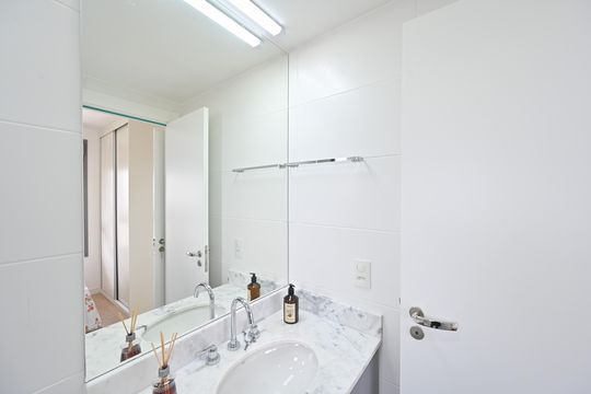 Banheiro Social de apartamento para alugar com 1 quarto, 33m² em Vila Clementino, São Paulo