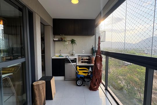 Apartamento à venda com 2 quartos, 82m² em Recreio dos Bandeirantes, Rio de Janeiro
