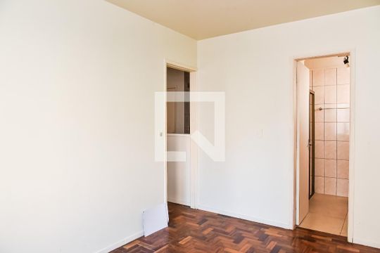 Quarto de apartamento à venda com 1 quarto, 31m² em Jardim Dona Leopoldina, Porto Alegre