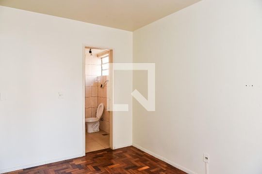Quarto de apartamento à venda com 1 quarto, 31m² em Jardim Dona Leopoldina, Porto Alegre