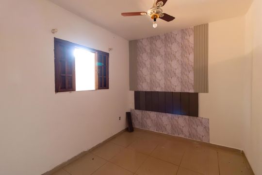 Quarto de casa para alugar com 4 quartos, 154m² em Vila Rossi Borghi E Siqueira, Campinas