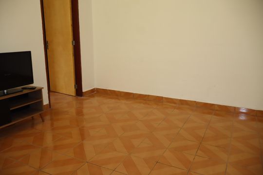 Casa para alugar com 1 quarto, 79m² em Jardim Iva, São Paulo