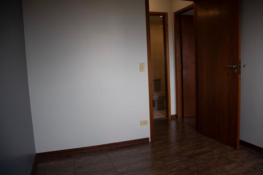 Apartamento à venda com 1 quarto, 67m² em Vila Nossa Senhora das Vitorias, Mauá