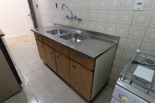 Cozinha  de apartamento para alugar com 1 quarto, 44m² em Rio Branco, Porto Alegre