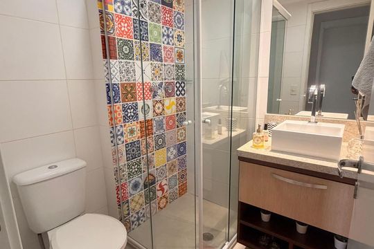 Banheiro de apartamento à venda com 2 quartos, 65m² em Brás, São Paulo