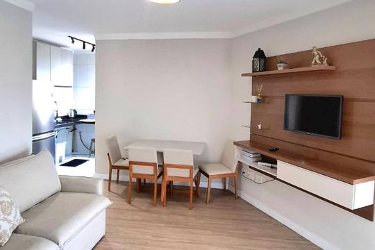 Apartamento para alugar com 2 quartos, 72m² em Vila Assuncao, Praia Grande