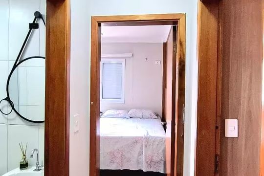 Corredor de apartamento para alugar com 2 quartos, 72m² em Vila Assuncao, Praia Grande